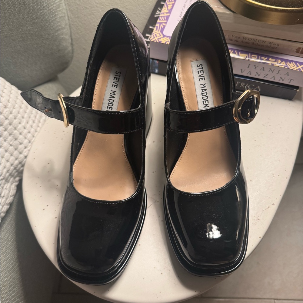 Steve Madden Black Patent Block Heel Nabella Mary Jane Heels